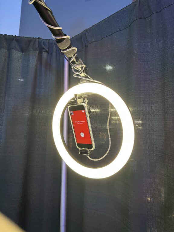 ipad photo booth app to instantly share photos people love